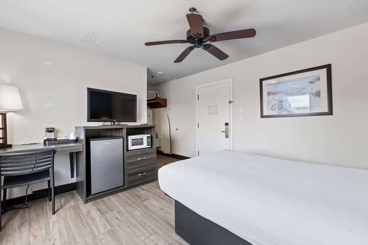 Room 20 of 46