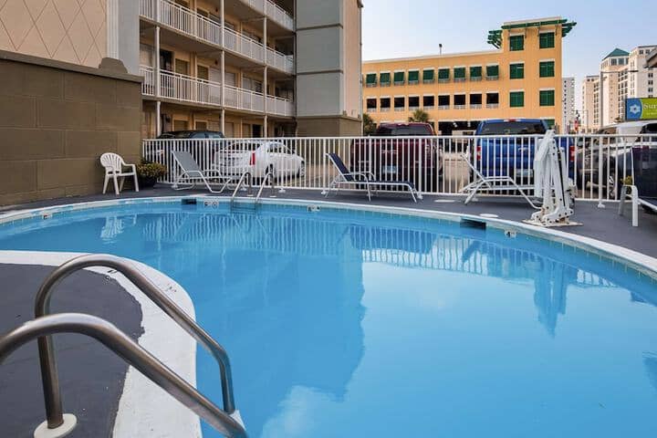 Pool 36 of 46